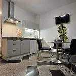 Cozy Hideaway شقة ليوبليانا
