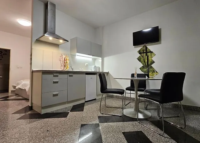 Cozy Hideaway 아파트 류블랴나