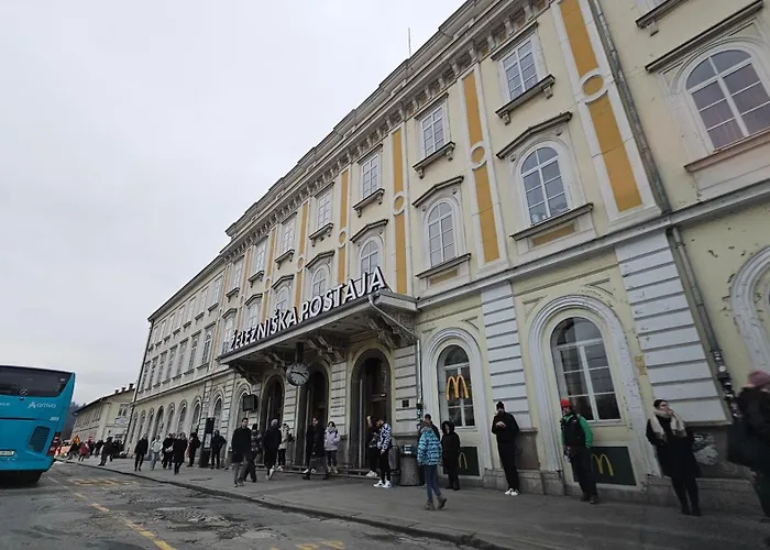 Διαμέρισμα Cozy Hideaway